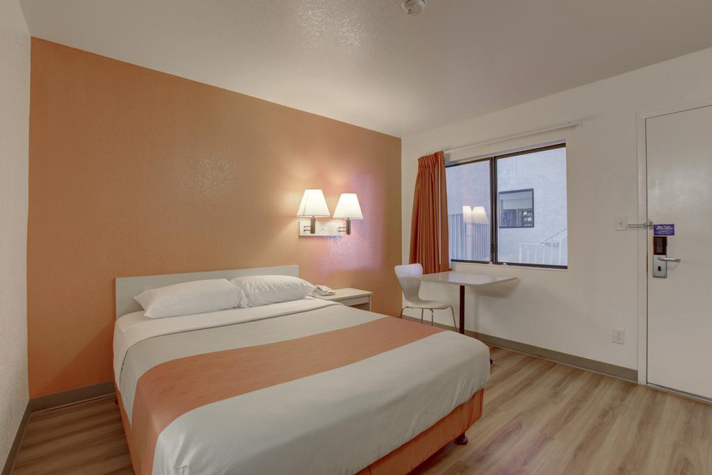 Motel 6-Corona, Ca 部屋 写真