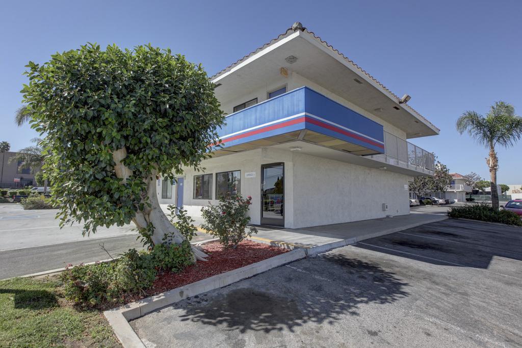 Motel 6-Corona, Ca エクステリア 写真
