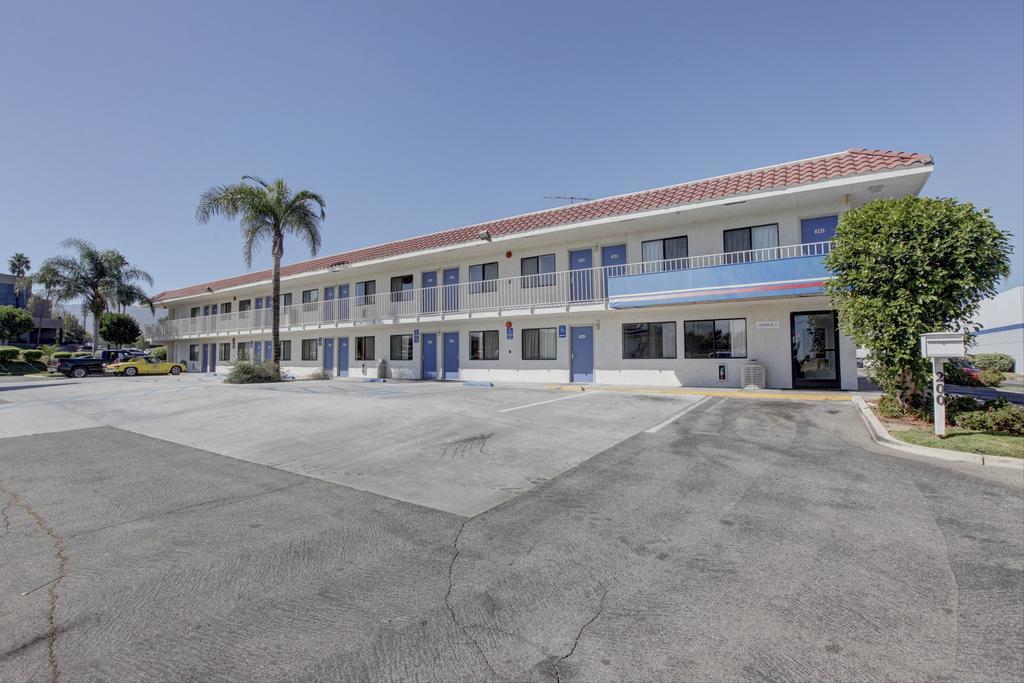 Motel 6-Corona, Ca エクステリア 写真