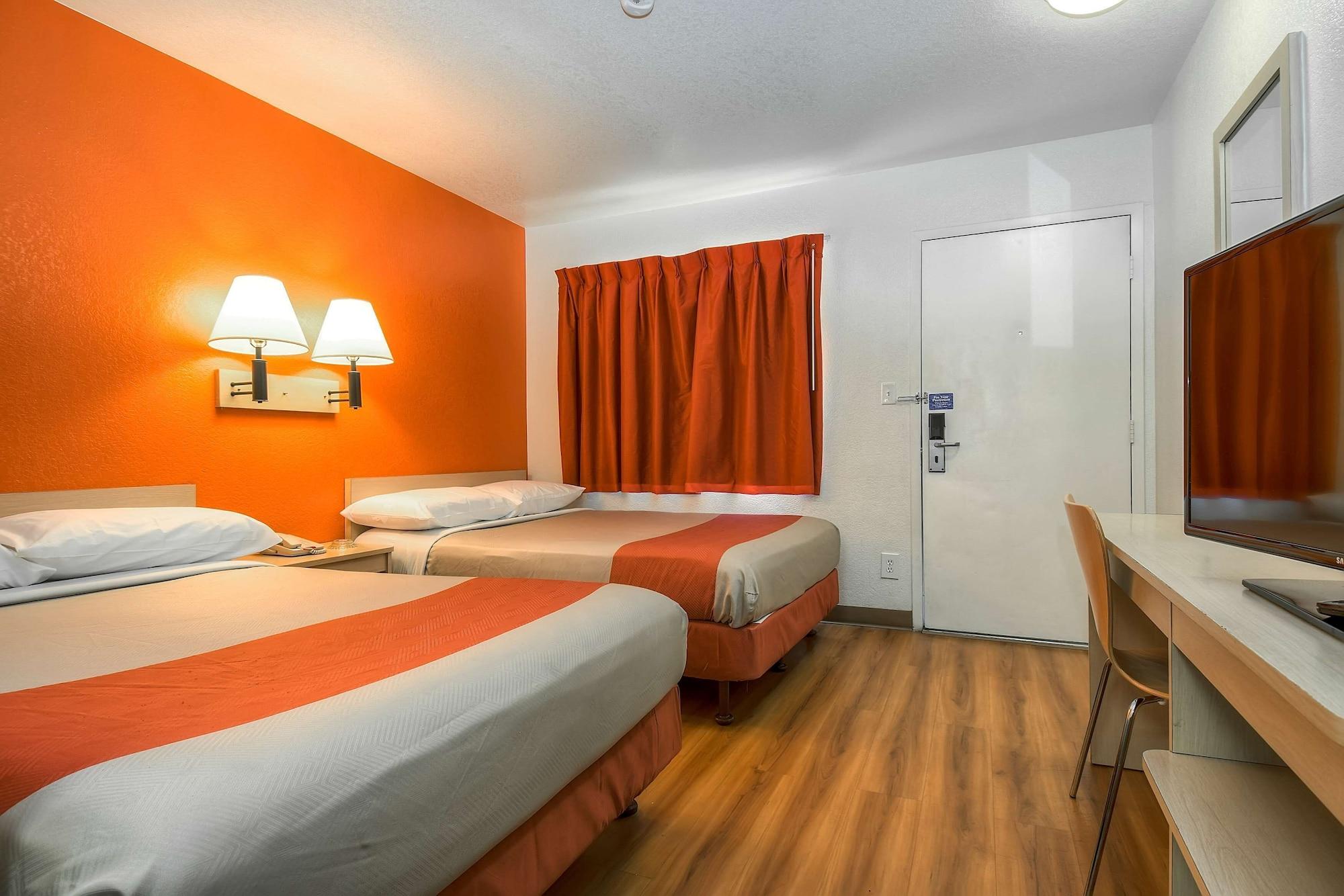 Motel 6-Corona, Ca エクステリア 写真
