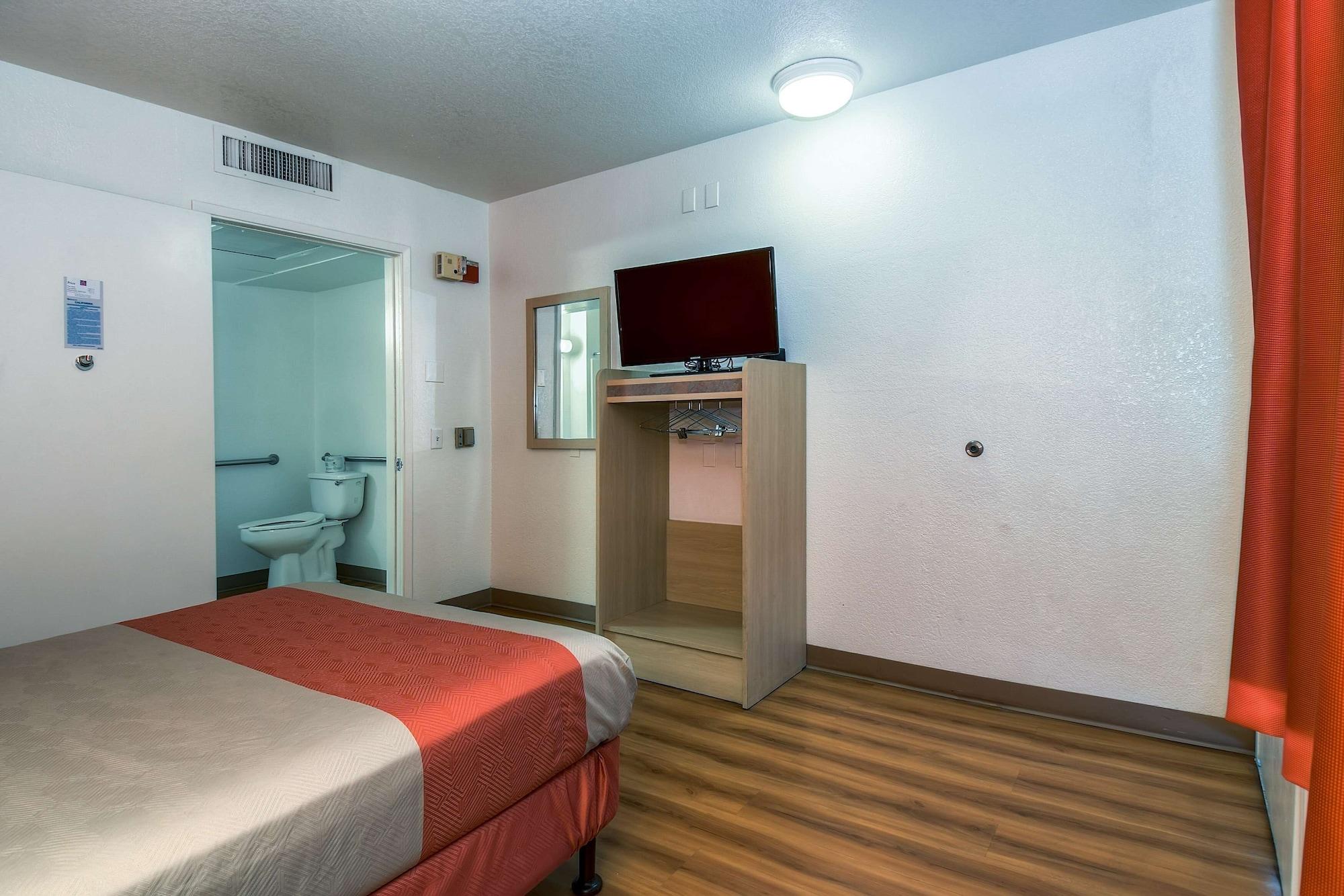 Motel 6-Corona, Ca エクステリア 写真