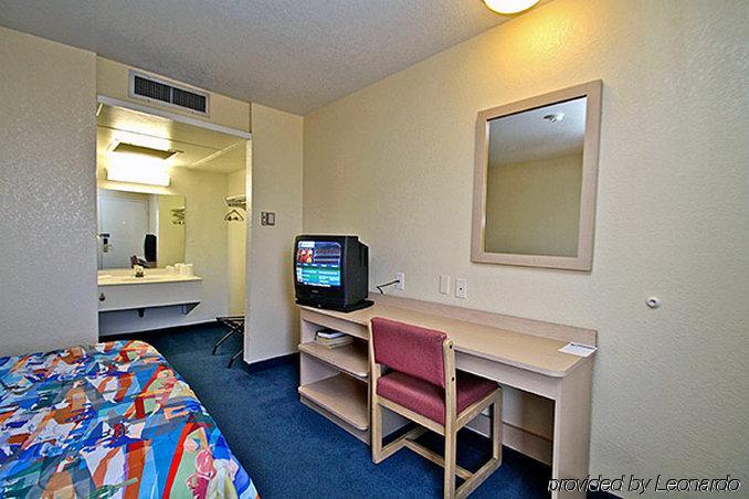 Motel 6-Corona, Ca エクステリア 写真